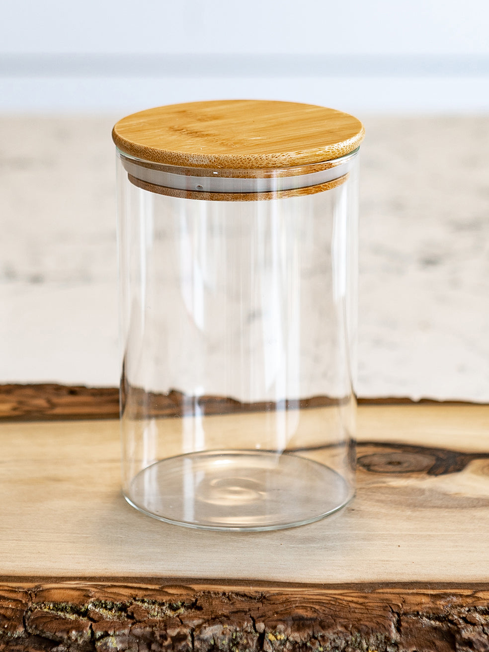 Round Jar (27 oz unit) Bamboo Lid